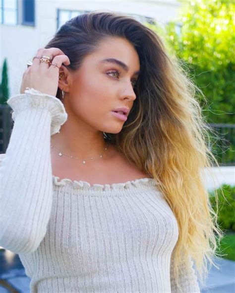 Sommer Ray Age, Bio, Wiki, Height, Boyfriend, Net Worth, Facts